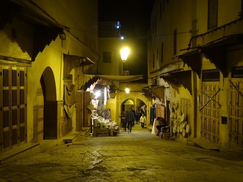 Bazar Noaptea