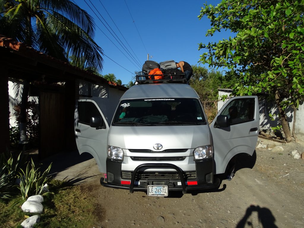 Shuttle Antigua El Tunco Leon