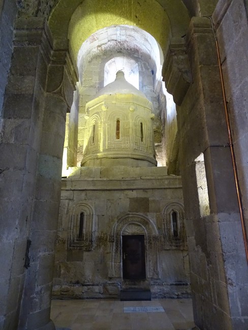 Biserica Din Biserica