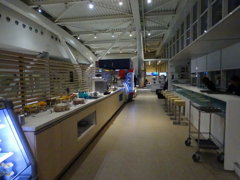 . Business Lounge Tarom