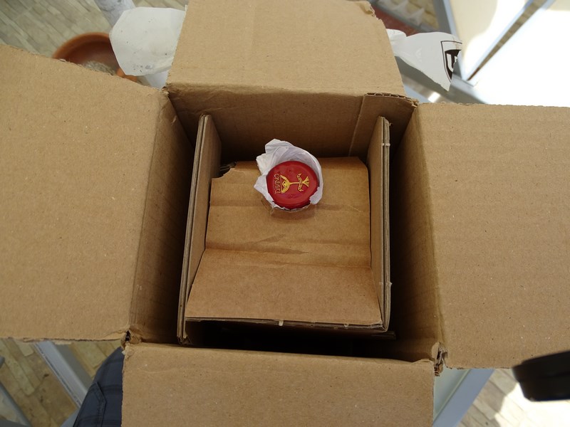 Ambalaj UPS Transport Vin