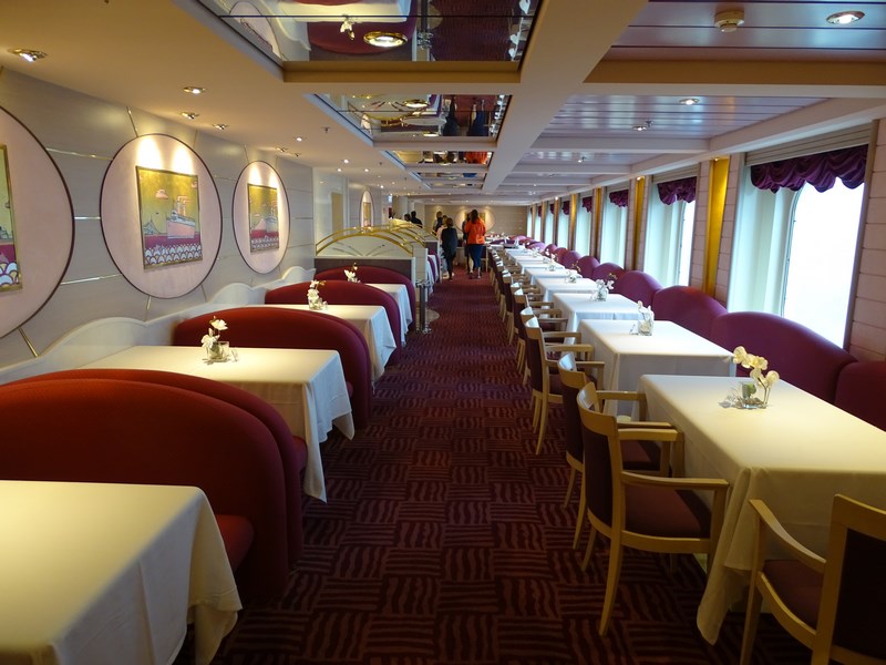 . Restaurant Special MSC Opera