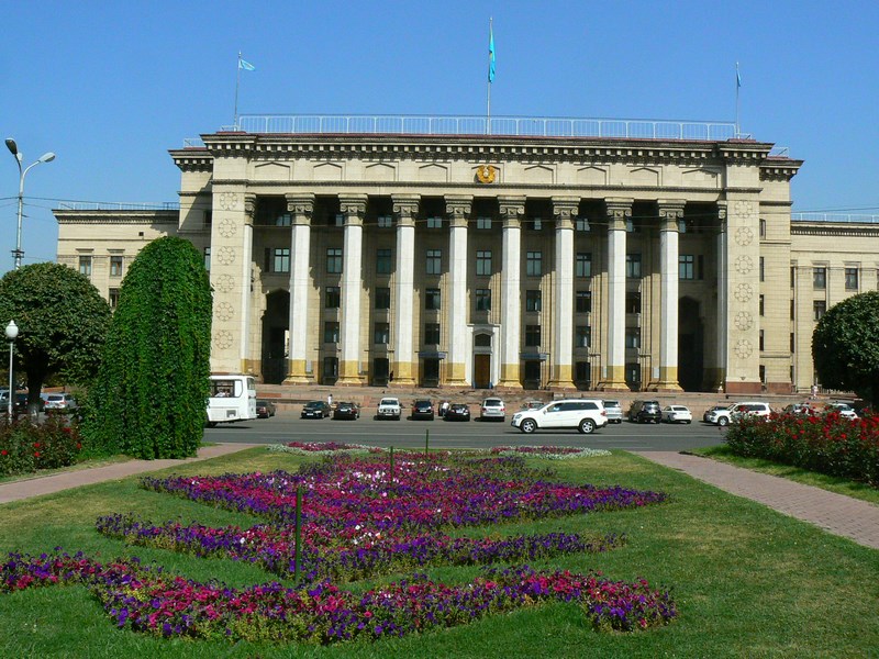 Arhitectura Sovietica In Almaty