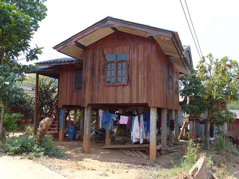 Casa Pe Piloni