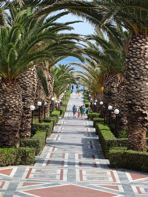 . Aldemar Knossos Royal