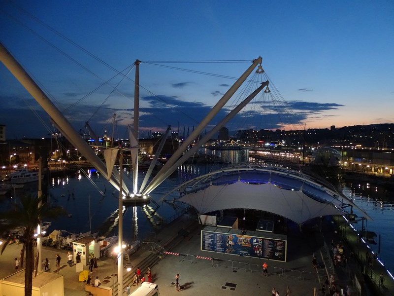 Apus De Soare In Genova