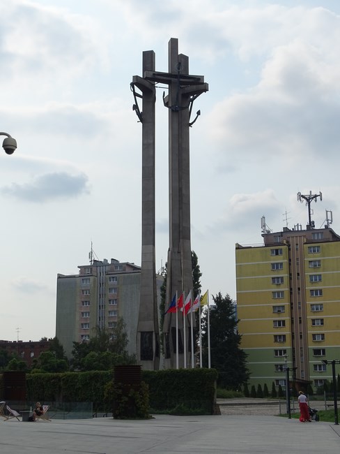 . Monumentul Muncitorilor Ucisi In