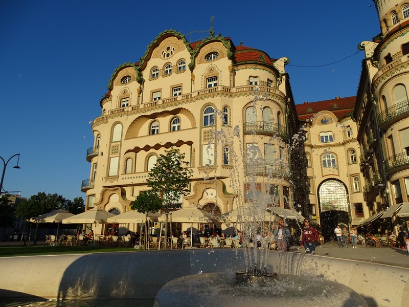 Palatul Vulturul Negru Oradea