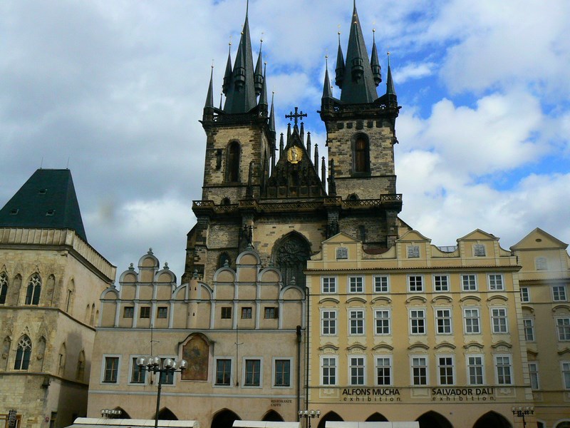 Piata Centrala Praga