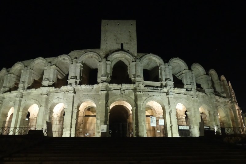 Amfiteatrul Arles