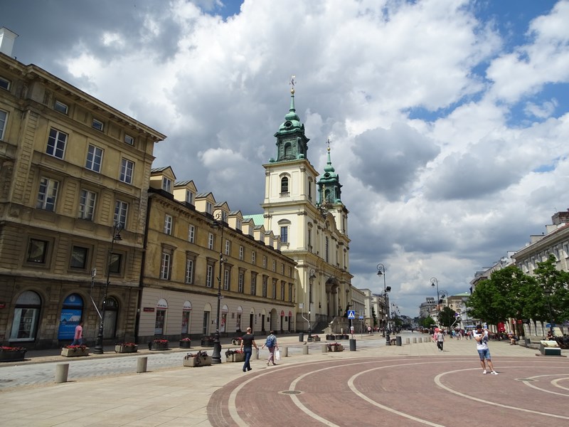 . Strada Regala Varsovia