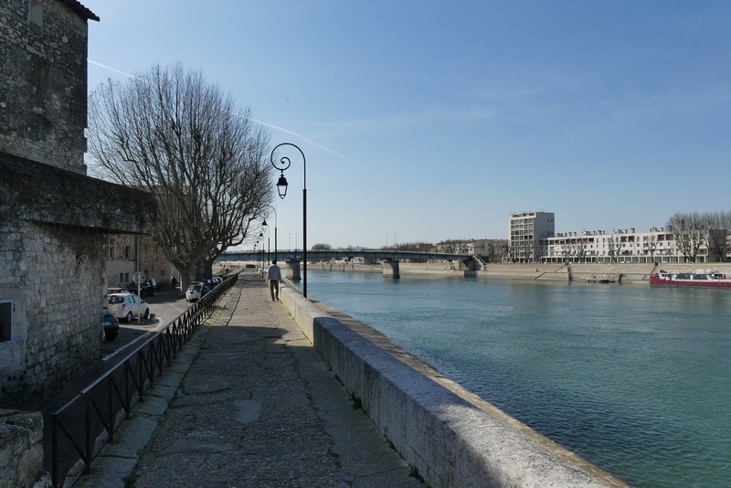 Rhone la Arles