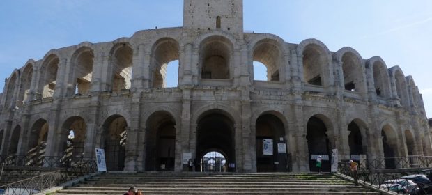 Amfiteatrul roman Arles