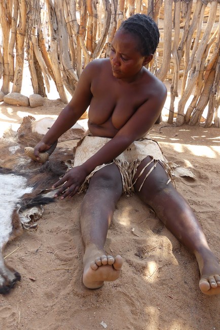 Femeie Damara
