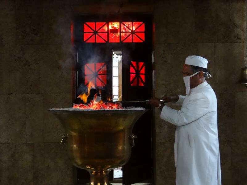 Focul sacru zoroastrian