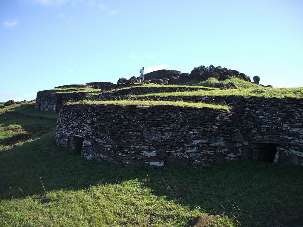 Locuinte Rapa Nui