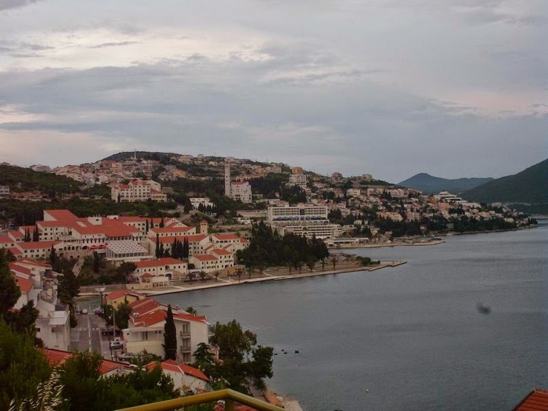 Neum