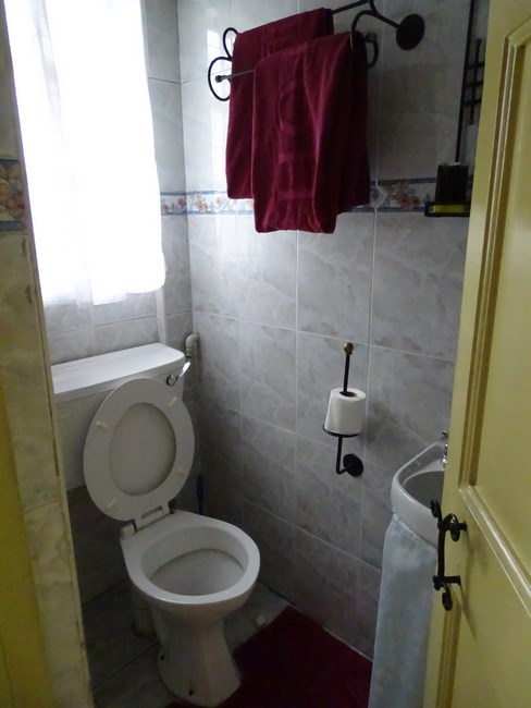 Toaleta hotel Kenya