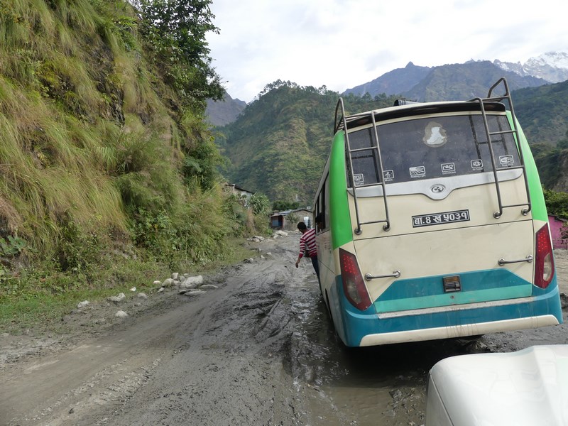 Bus Pokhara Jomsom