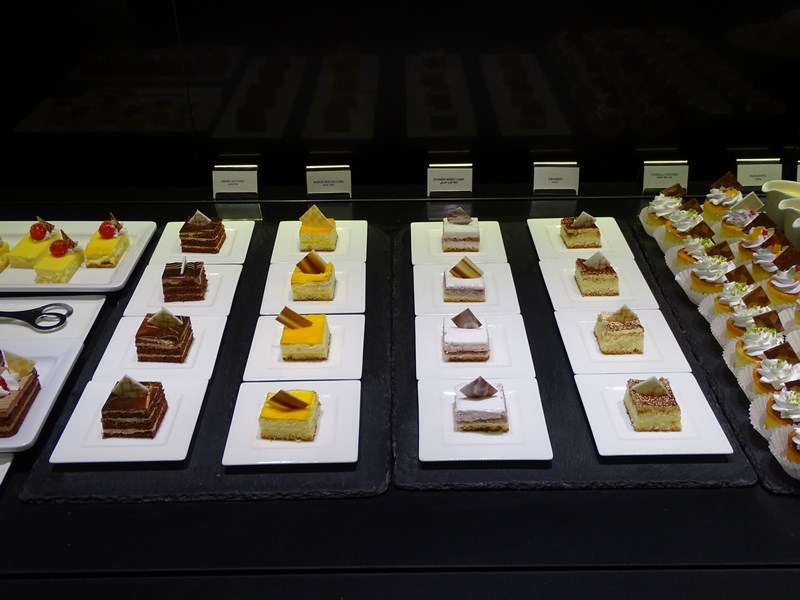 Mancare business lounge Doha