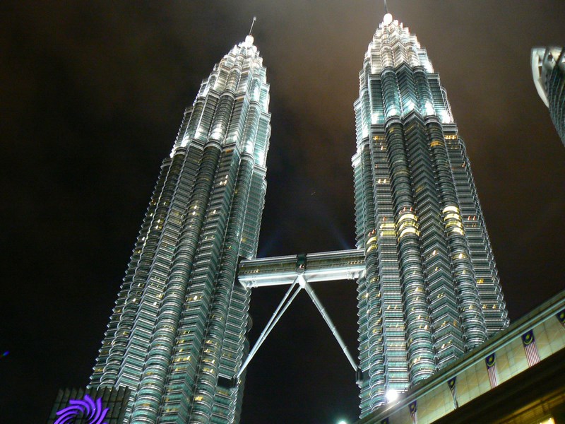 Turnuri Petronas