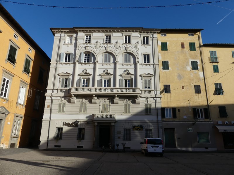 Cladiri Lucca
