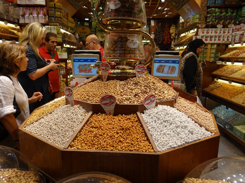 Bazarul egiptean