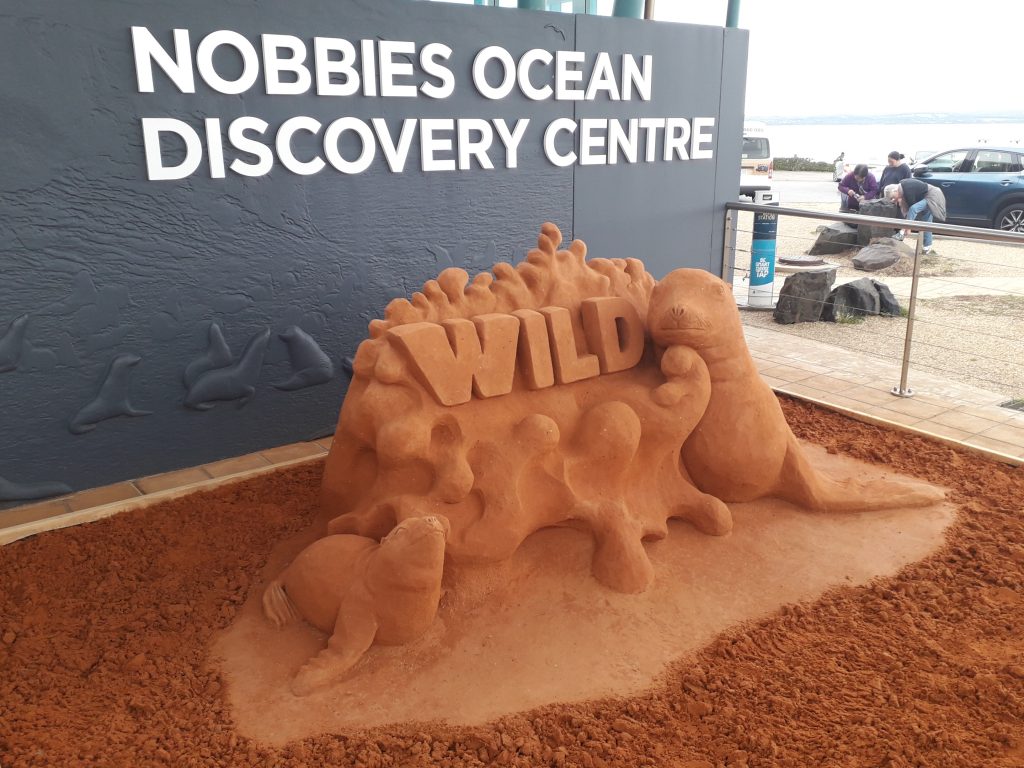 Nobbies Center