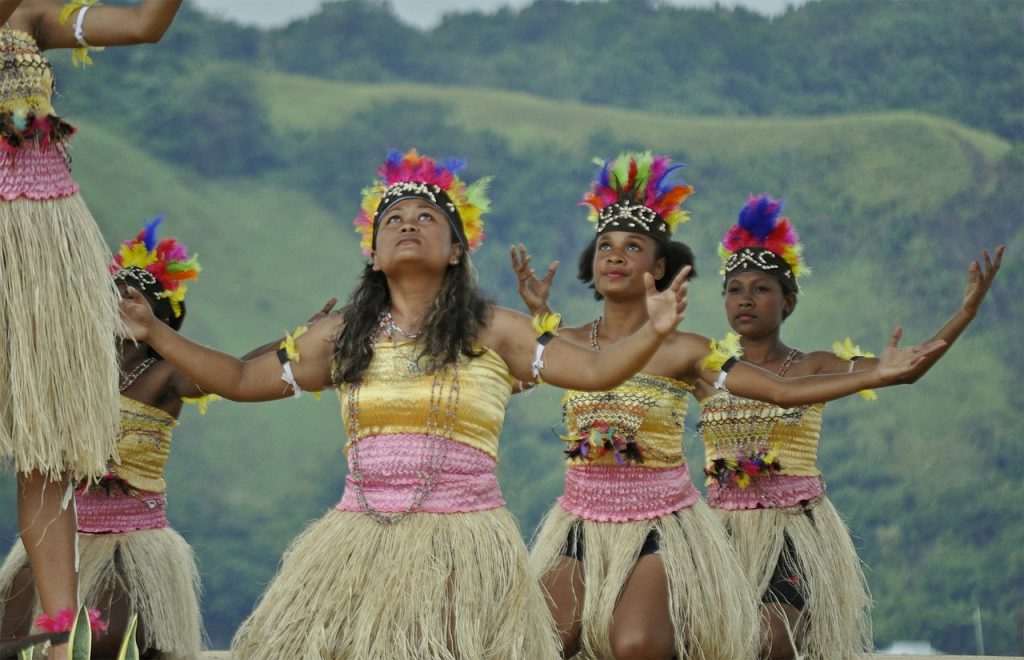 Dans Papua