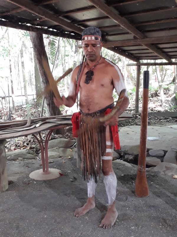 . Tjapukai aborigen