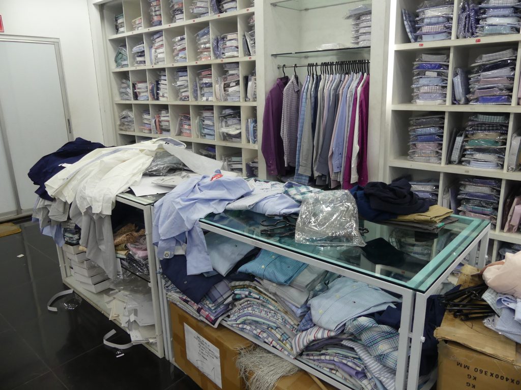 Magazin haine Dhaka