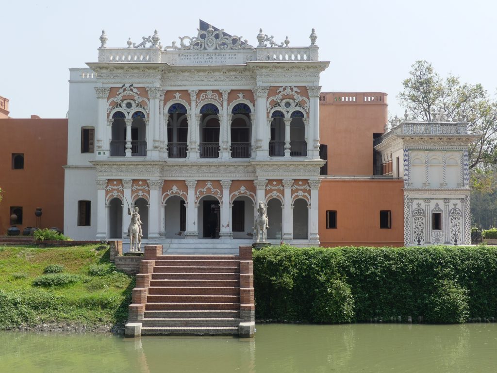 Sardar Bari