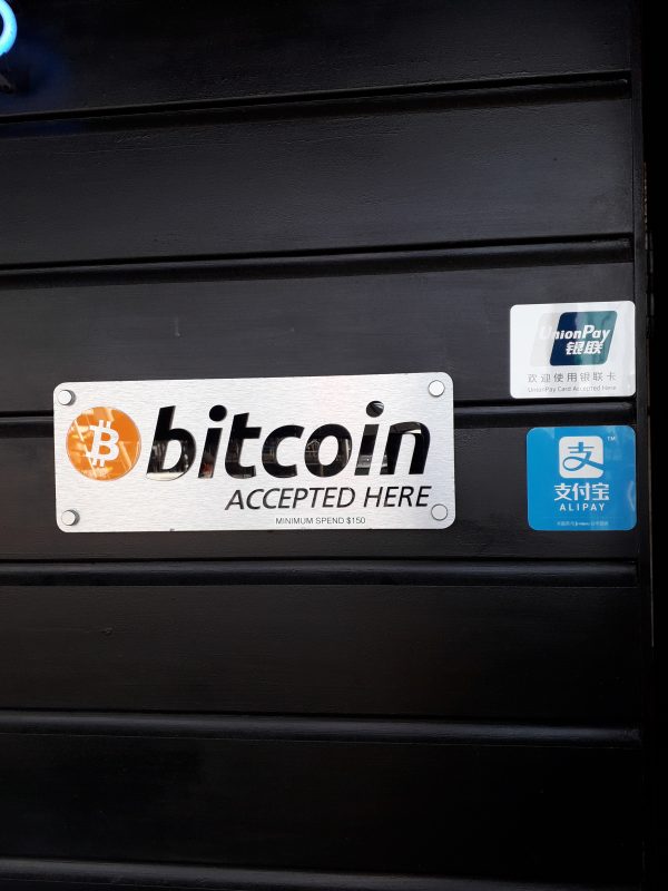 . Auckland se poate plati si cu bitcoin si cu alipay de la alibaba