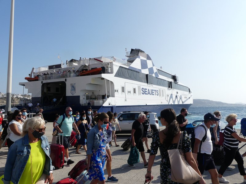 Ferry Paros Mykonos