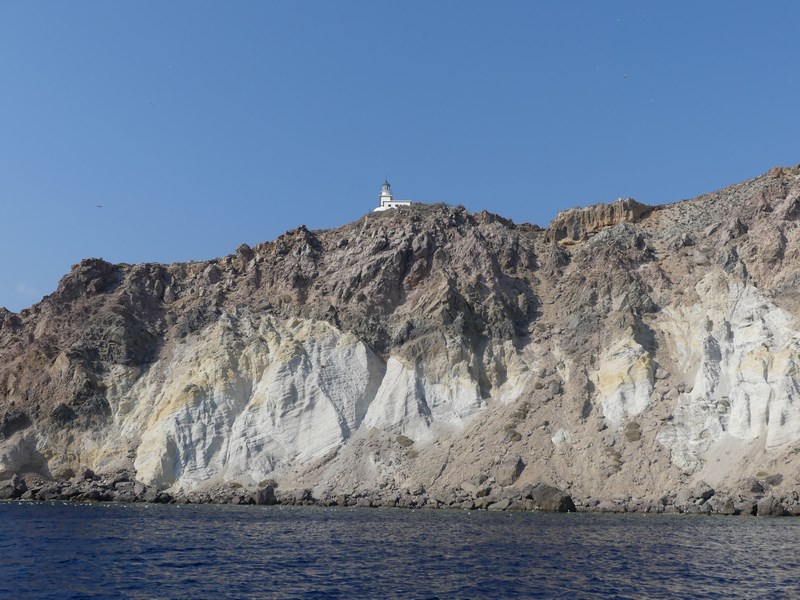 Farul din Santorini