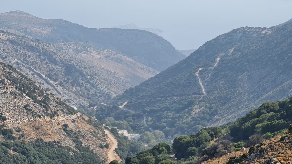 Trekking Naxos