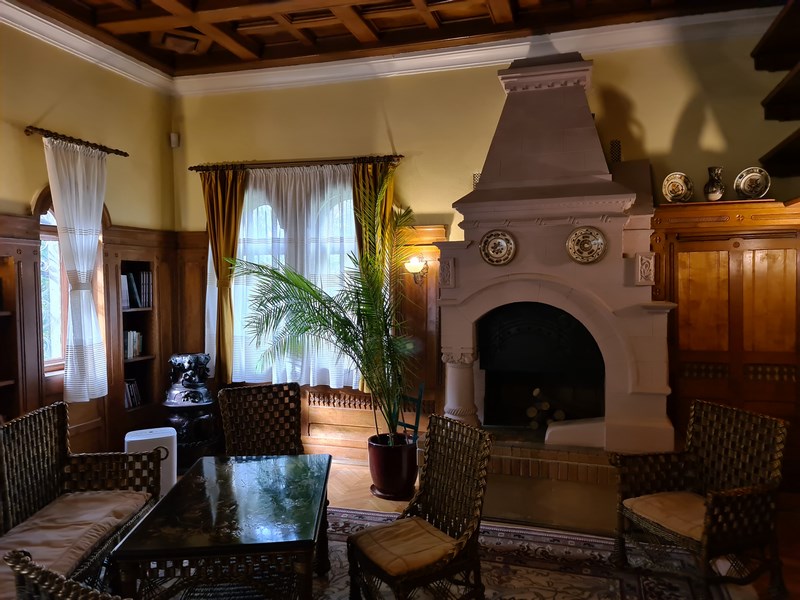 Interior conac Bratianu