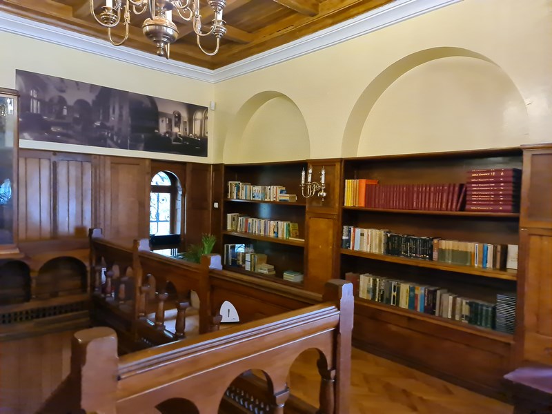 Biblioteca Bratianu