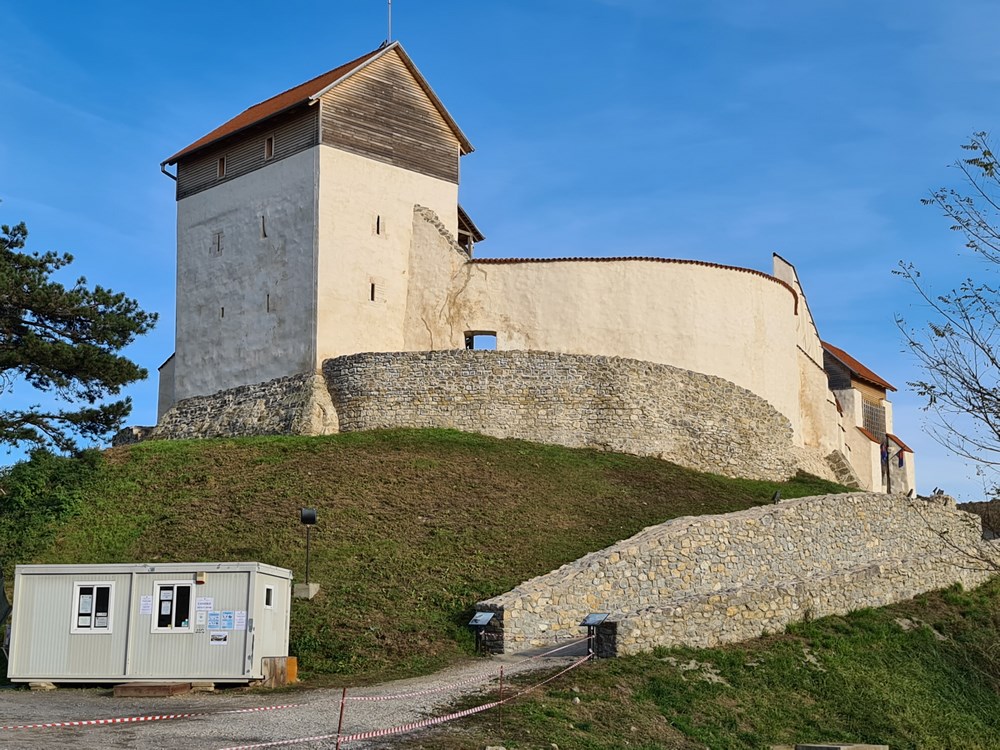 Cetatea Feldioara