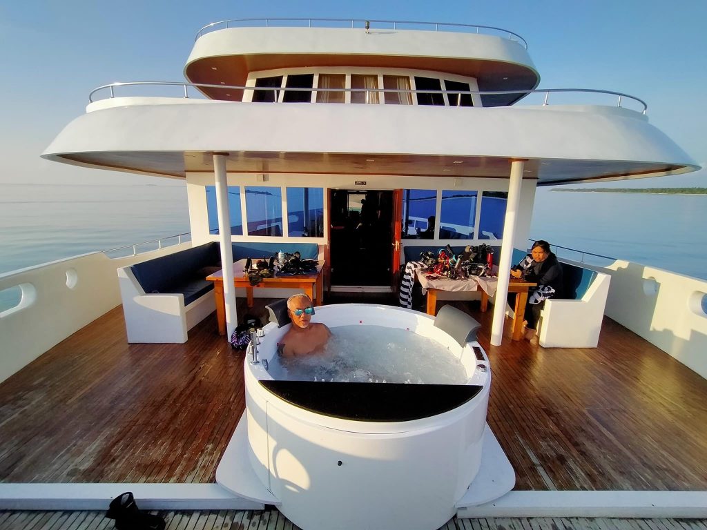 Jacuzzi
