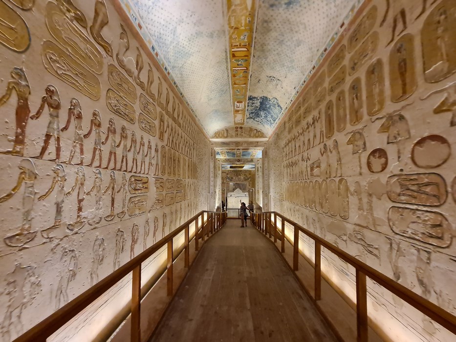 Mormant Ramses IV