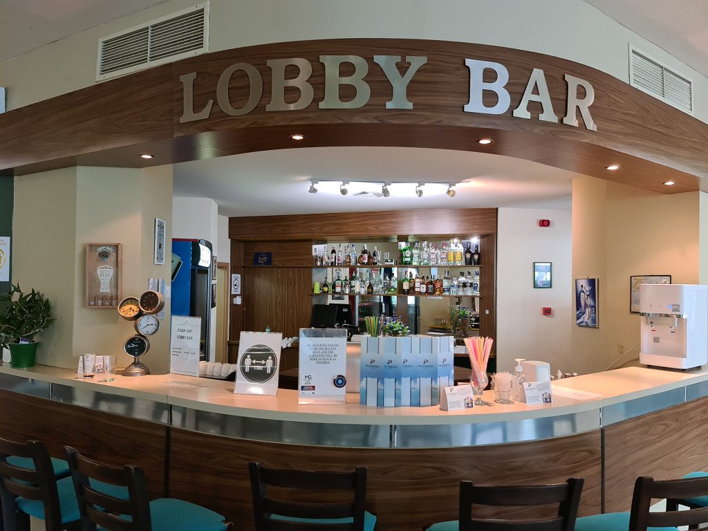 Lobby bar