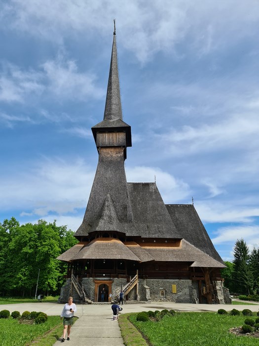 Biserica Sapanta Peri