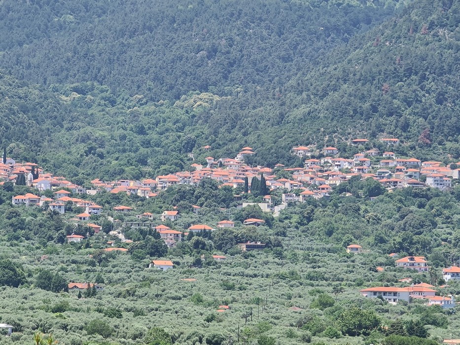 Sat de munte Thasos