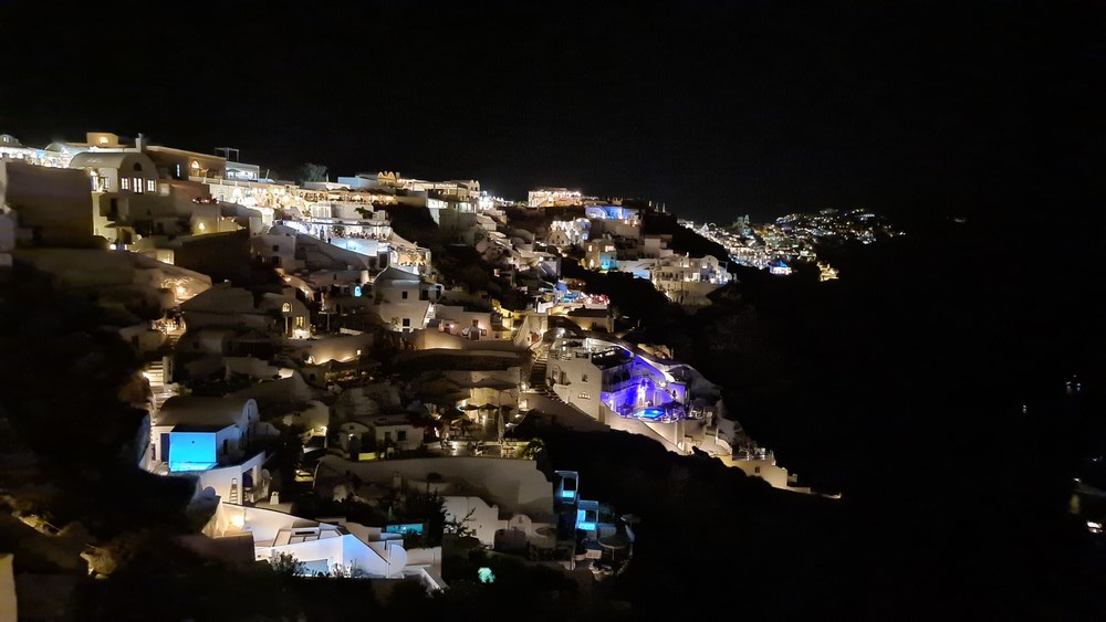 Oia noaptea