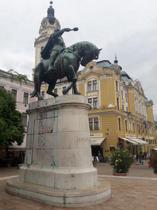 Statuie Iancu de Hunedoara Pecs