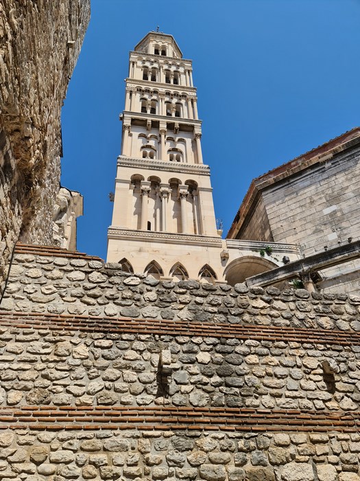 Clopotnita Split