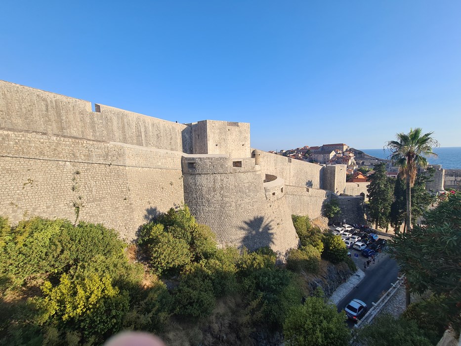 Zidurile orasului vechi