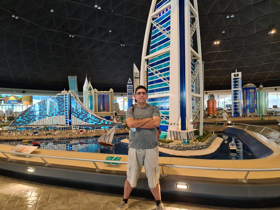 Burj al Arab Lego