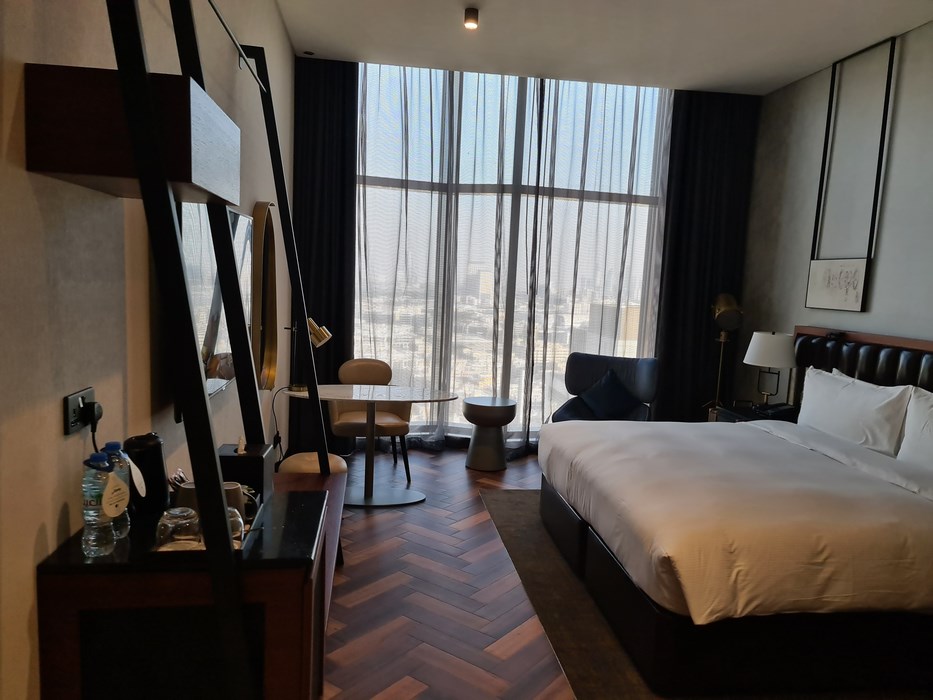 Camera Double Tree by Hilton M Square